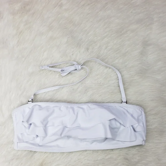 Cute white halter bikini top size medium - Picture 1 of 9